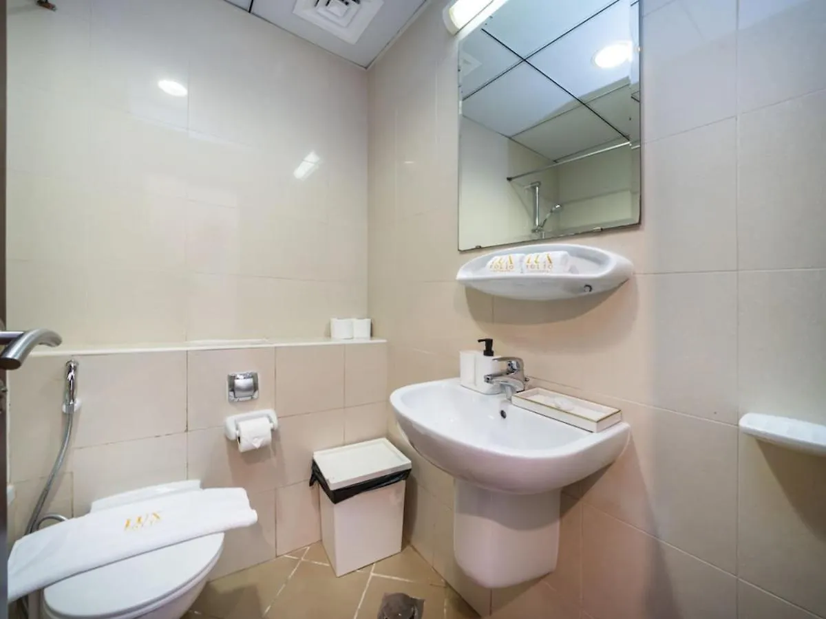 Spacious 2 Bed With Iconic Jlt Views Dubai United Arab Emirates