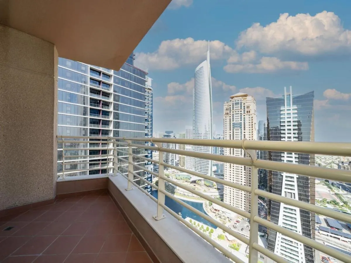 Spacious 2 Bed With Iconic Jlt Views Dubai Apartment